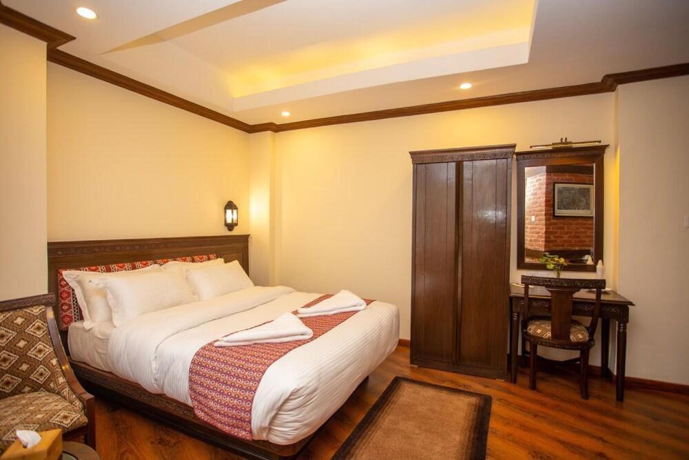 Pashupati Boutique Hotel & Spa Kathmandu Exterior foto